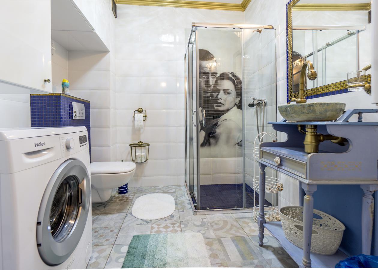 Casablanca Apartment Krakow Ngoại thất bức ảnh